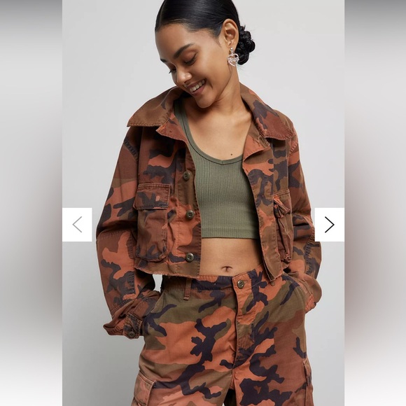 Cropped Urban outfitters jacket NWOT - Picture 2 of 2